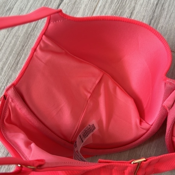 VS Swim 36DD Twist Removable Push-Up Bikini Top Coral Ribbed material - Picture 10 of 12